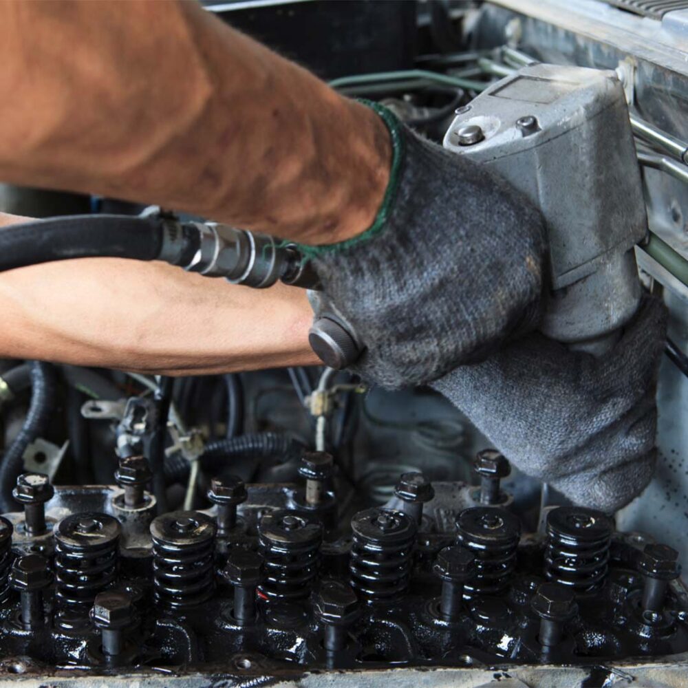 Five Most Common Freightliner Repair Issues Red Rover Service