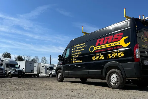 Red Rover Service mobile repair van at a trailer yard Red Rover Service mobile repair van at a trailer yard